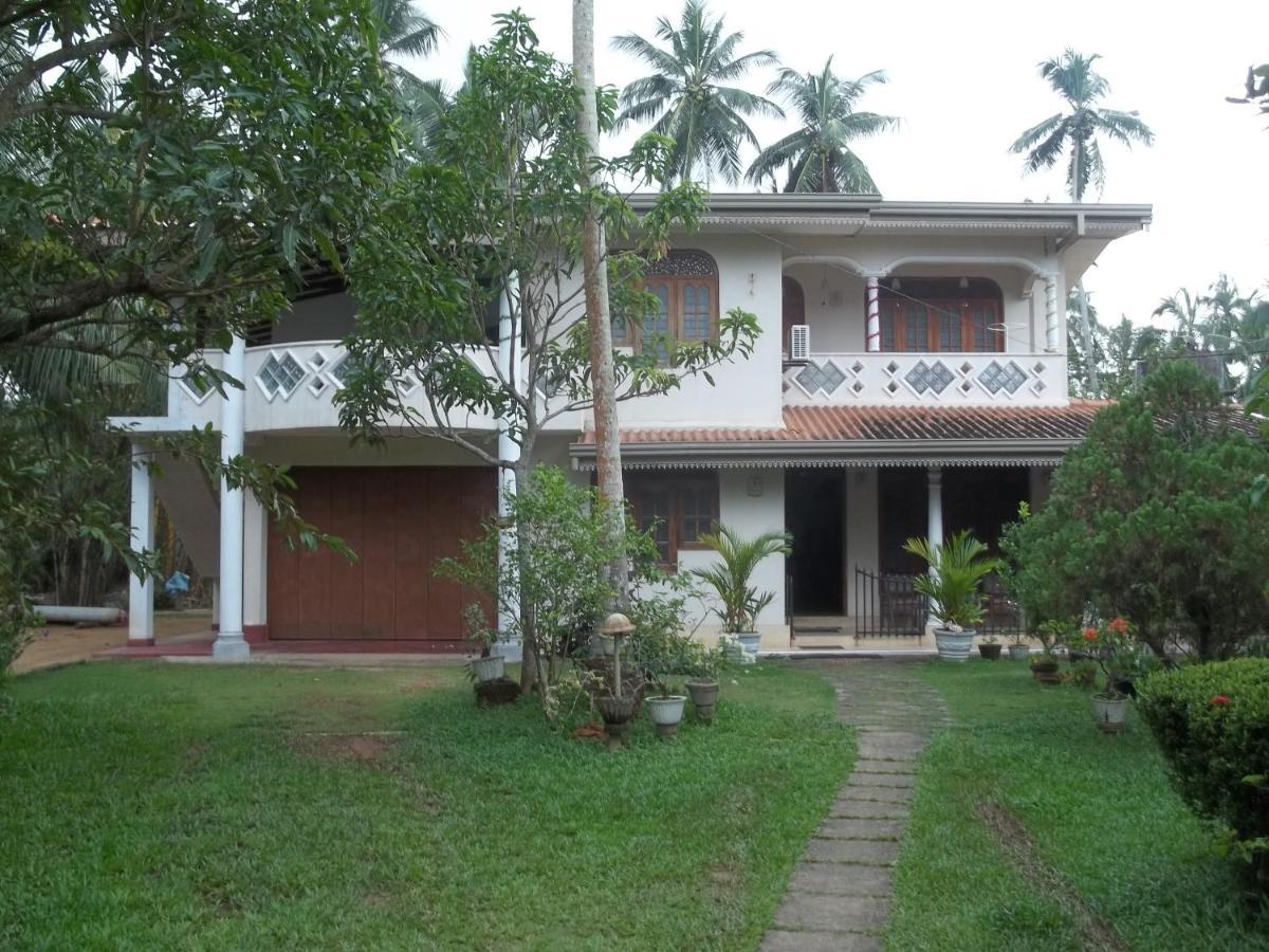 Anura Home Stay كالوتارا المظهر الخارجي الصورة