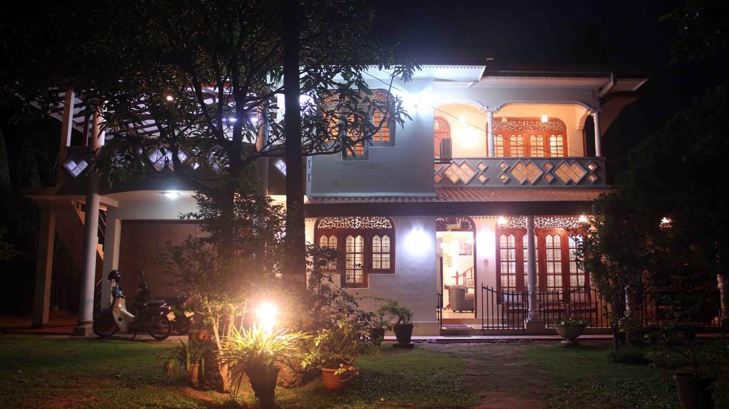 Anura Home Stay كالوتارا المظهر الخارجي الصورة